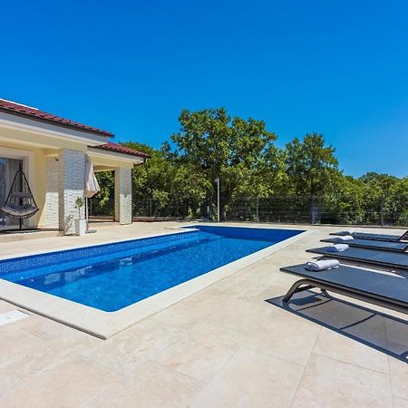 Villa Una Muraj Екстериор снимка